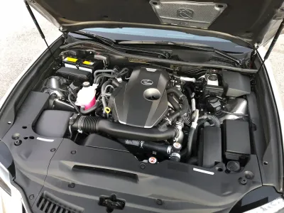 GS 200t